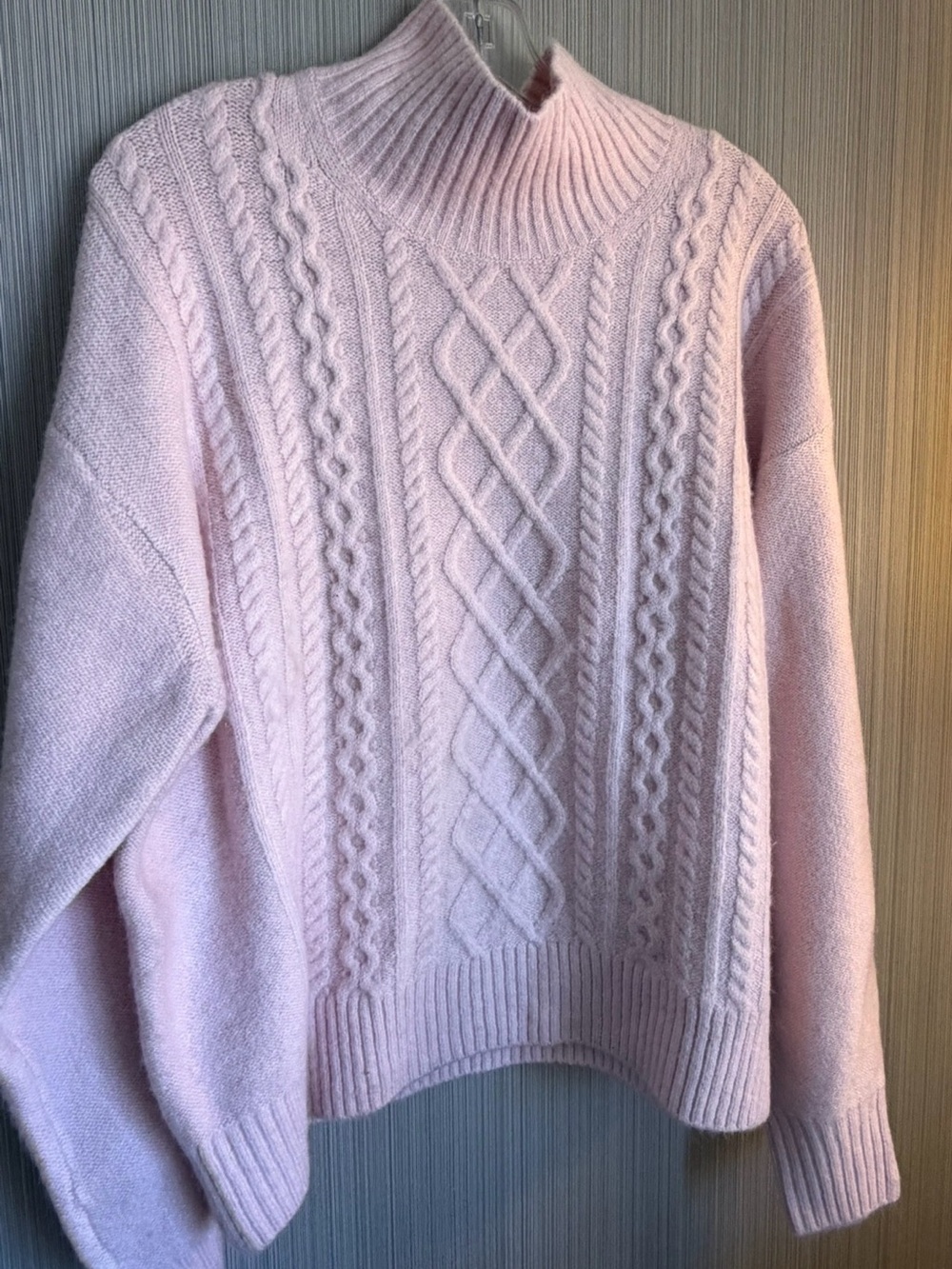 GAP women’s Pink Cable-Knit Mock Neck Sweater size L